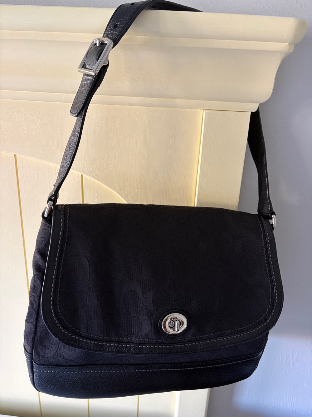 Coach Black Canvas Signature Turnlock Shoulder Bag